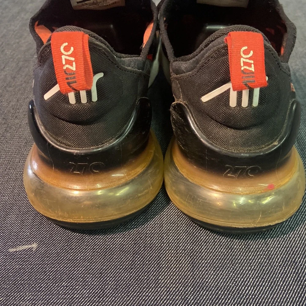 Nike Air Max ‘Super Crimson’ (9.5) - Picture 4 of 7